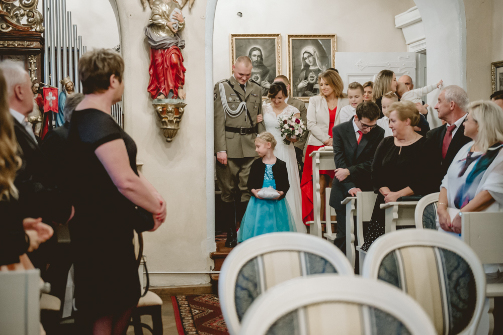 Fotograf ślubny Legnica. Przyjęcie weselne pałac Konary Przeworno.
